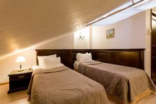 Гостиница Арт-отель  Суздаль Бюджетный двухместный номер с 2 отдельными кроватями-12